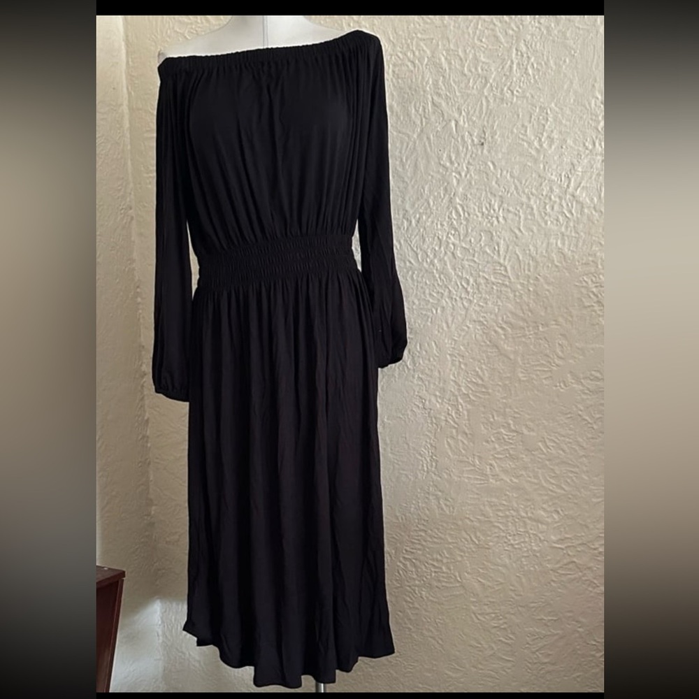 Ann Taylor Black Off the Shoulders Smocked Jersey Dress Large NWT